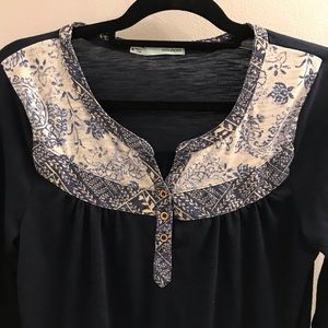 Women’s Blouse